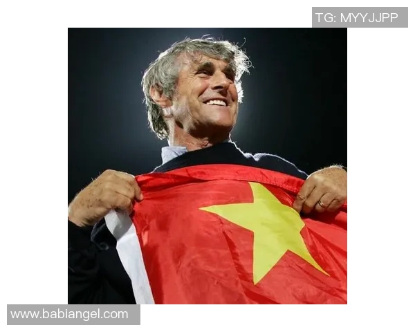 热爱中国足球明星的背后故事与他们的奋斗历程