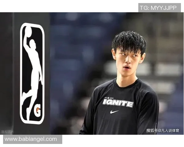 曾凡博的篮球之路:从青涩少年到职业赛场的蜕变与成长